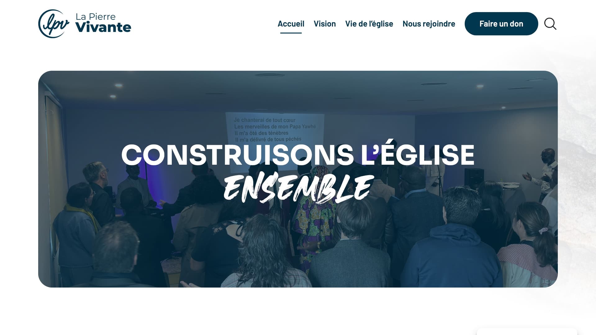 La Pierre Vivante - Église en région chartraine